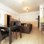 Апарт-готель Uptown