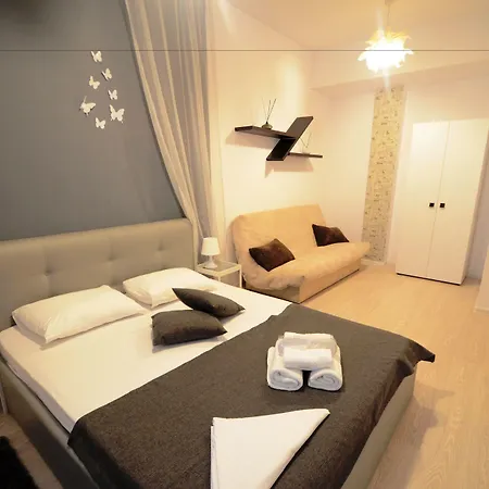 Aparthotel Uptown 3*