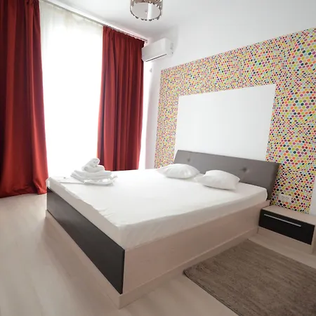 Uptown بوخارست