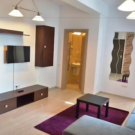 Uptown Aparthotel 3*