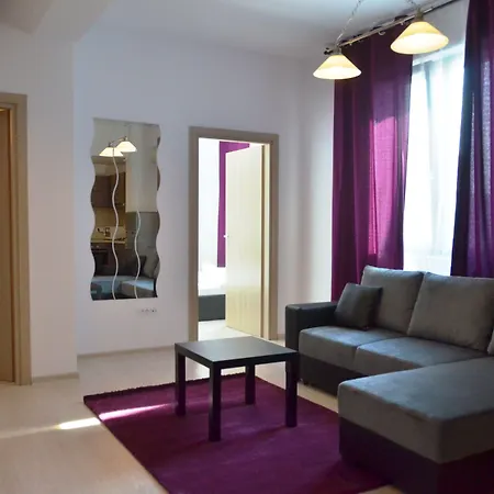 アパートホテル Uptown ブカレスト