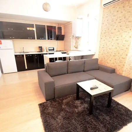 Uptown 3* بوخارست