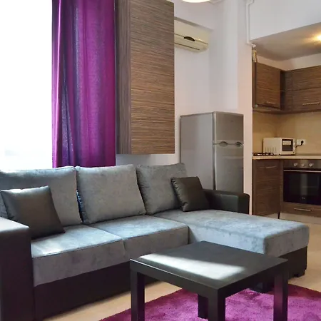 アパートホテル Uptown 3*