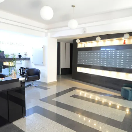 Aparthotel Uptown
