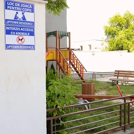 アパートホテル Uptown ブカレスト