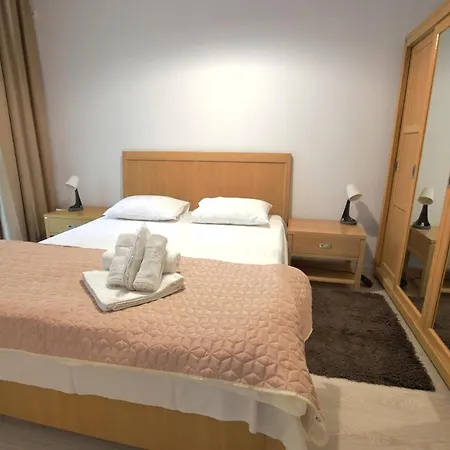 Aparthotel Uptown 3*