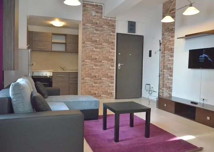 Aparthotel Uptown 3*