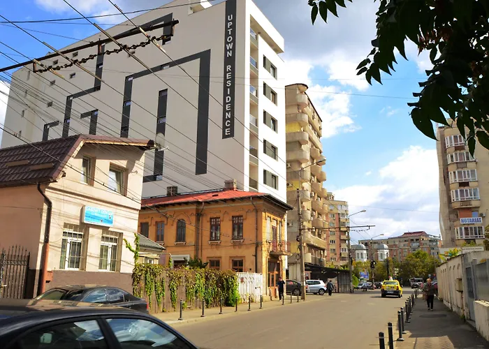 Uptown 3* Бухарест