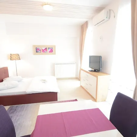 Aparthotel Uptown Bucharest