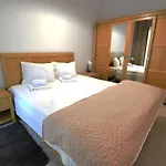 Uptown 3* Bucureşti