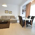Uptown 3* Bucureşti