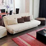 Uptown 3*