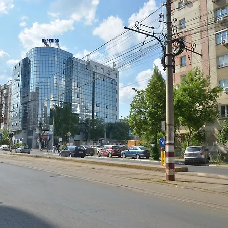 Aparthotel Uptown 3*