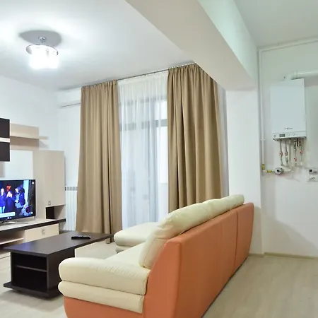 Uptown Aparthotel