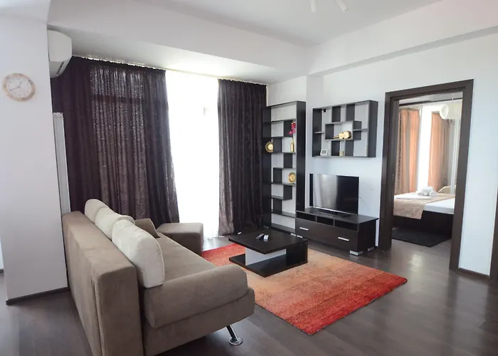 Ξενοδοχείο με διαμερίσματα Uptown 3*